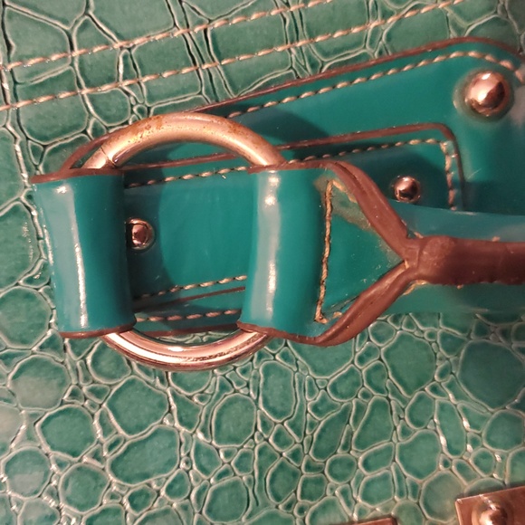 U.S. Polo Assn. Stylish & Beautiful Handbag - Picture 3 of 4